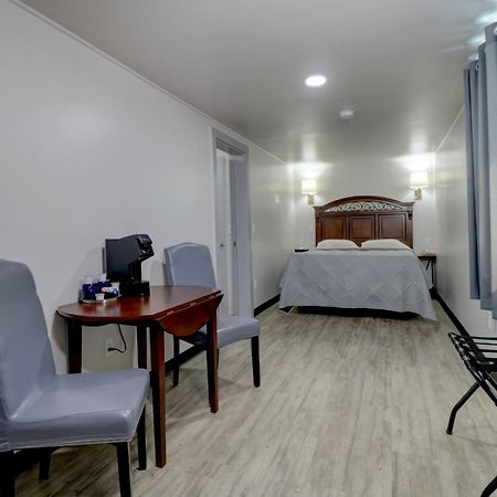 Canaan Motel Екстер'єр фото